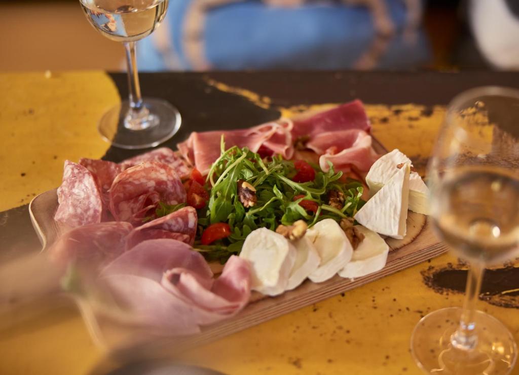 Moxy Nice - Resim 30