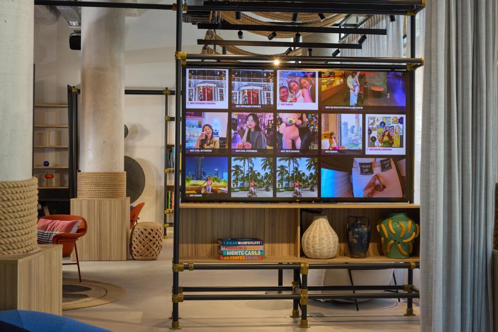 Moxy Nice - Resim 10