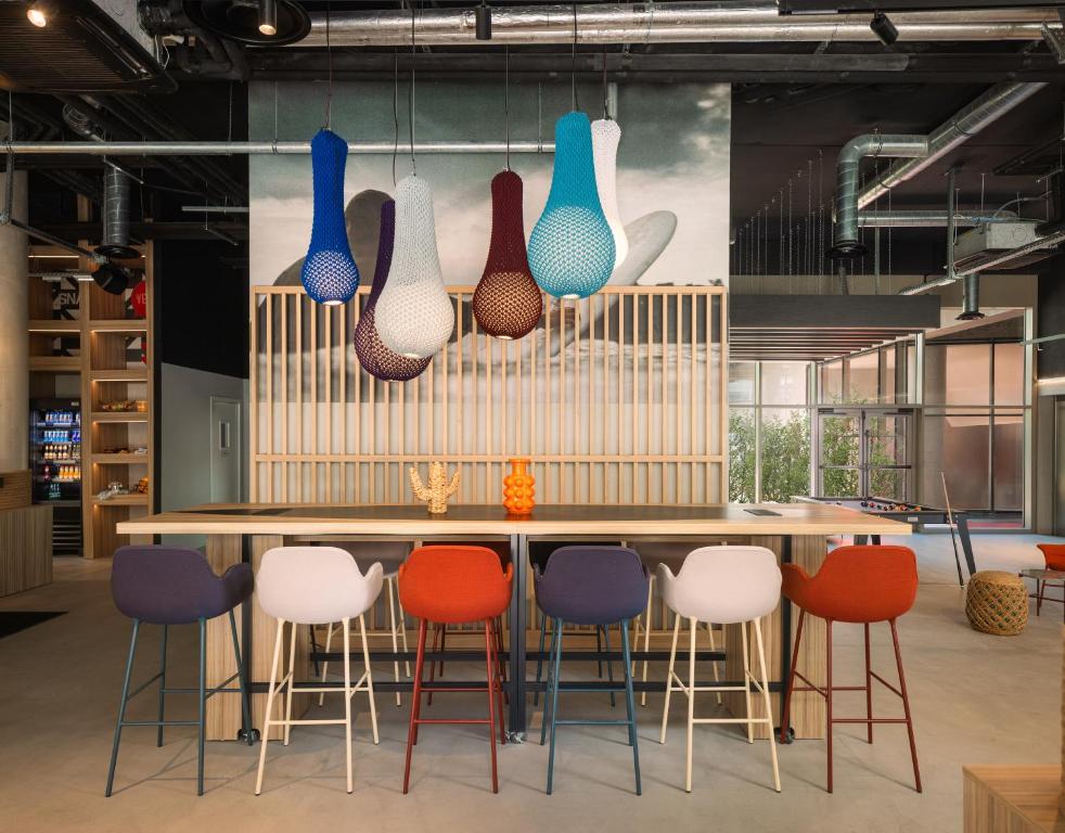 Moxy Nice - Resim 22