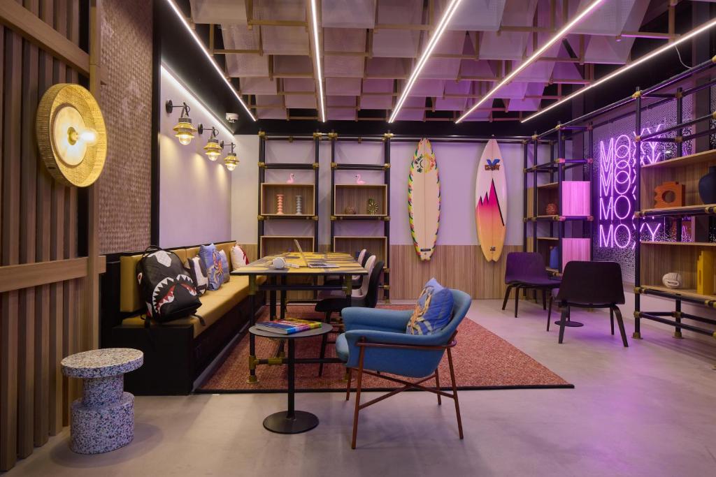 Moxy Nice - Resim 25