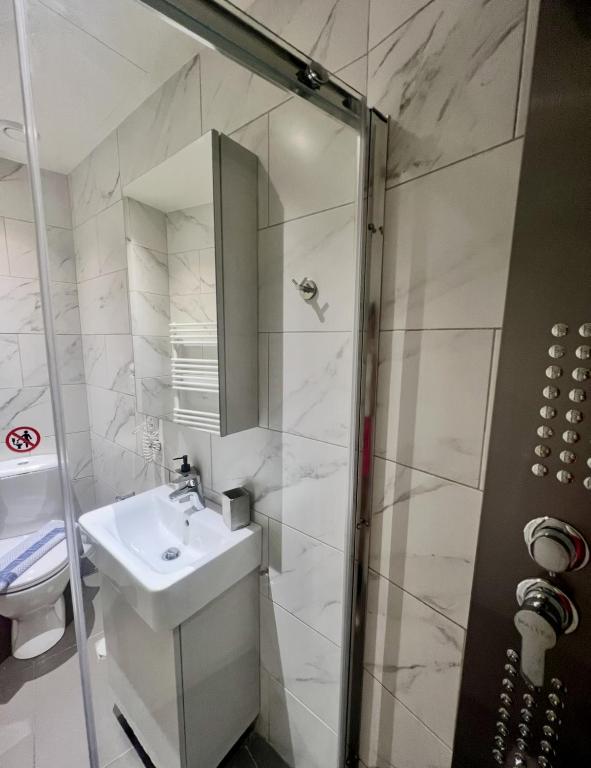 Athenian Retreat Penthouses - Resim 41