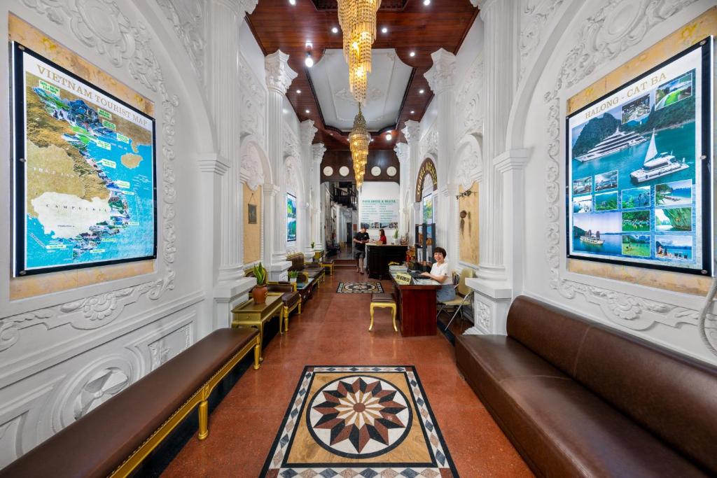 Posezení v ubytování Hanoi Posh Boutique Hotel