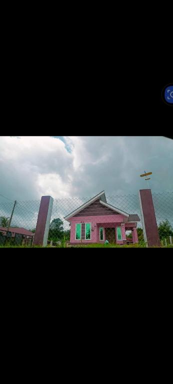 Bygningen som feriehuset ligger i