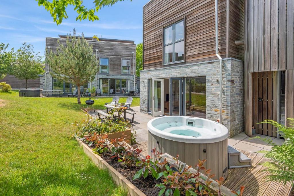 ルーにあるHouse 7の裏庭(ホットタブ付)