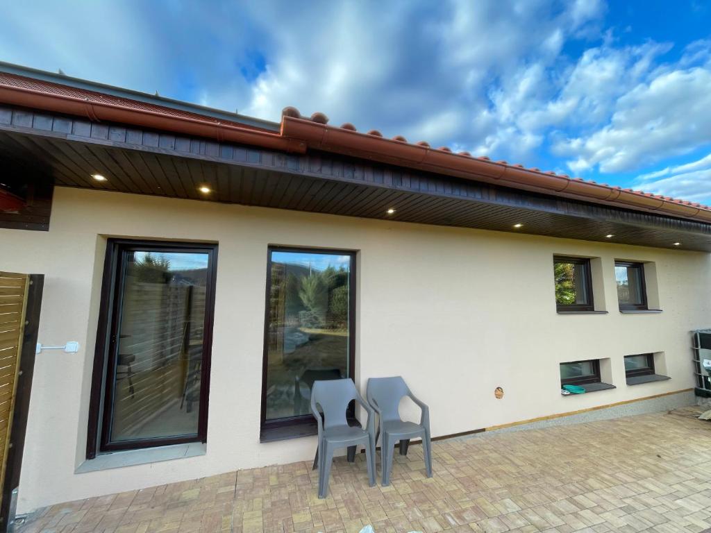 Budova, kde se apartmán nachází