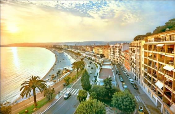 Photo de la galerie de l'établissement à 2 pas de la promenade des Anglais, à Nice