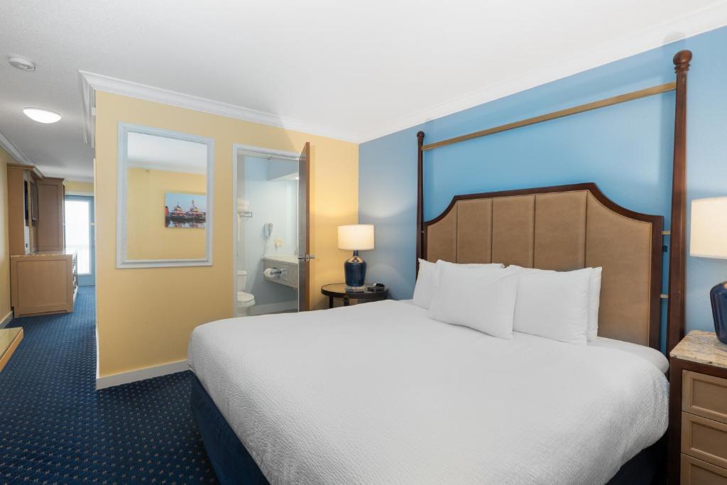 Fireside Inn, Ocean's Edge - 