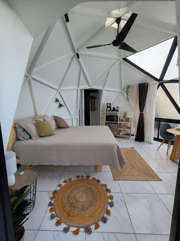 Posezení v ubytování Sunrise Hill Glamping