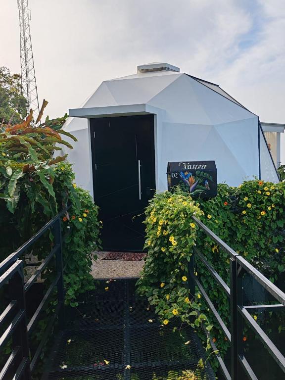 Zahrada ubytování Sunrise Hill Glamping