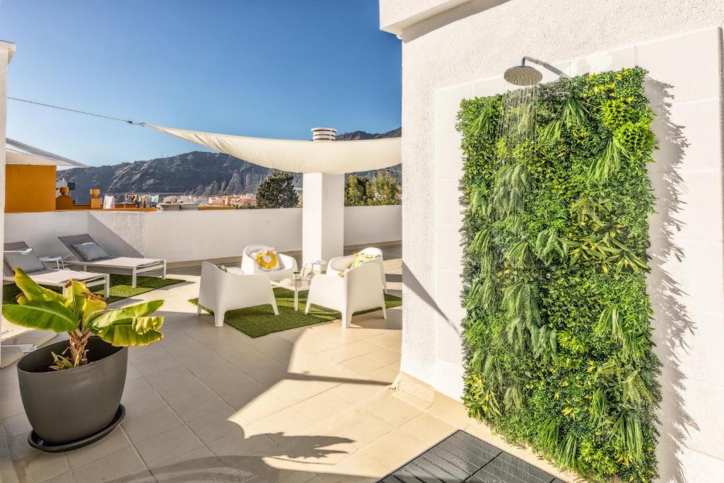 Nespecifikovaný výhled na hory nebo výhled na hory při pohledu z hotelu