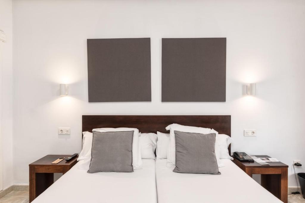 Postel nebo postele na pokoji v ubytování Hotel Valle Aridane