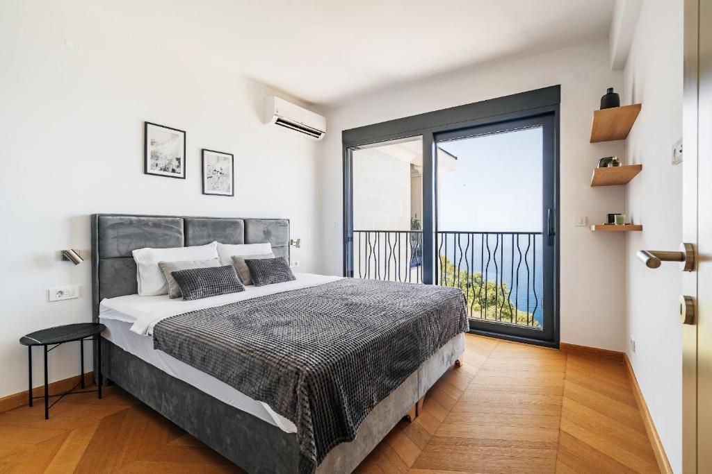 Una cama o camas en una habitación de Monte Living by In Property