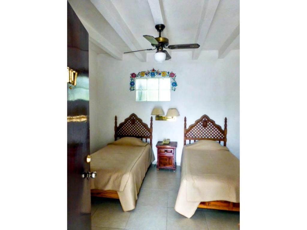 Hotel Bajo el Volcan - Twin Room