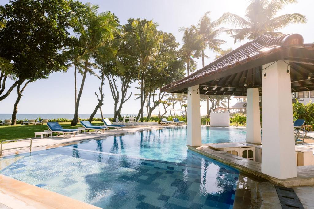 Bazén v ubytování Legong Keraton Beach Hotel nebo v jeho okolí