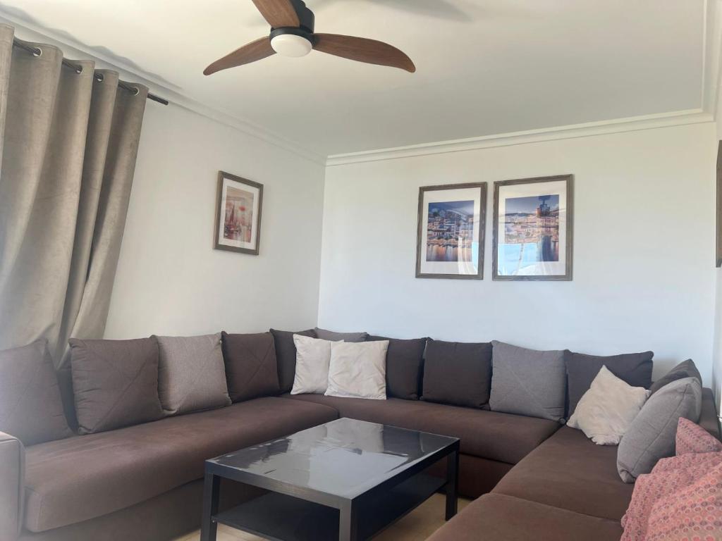 Posezení v ubytování Lovely family Apartment in Cabonegro, Bella Vista