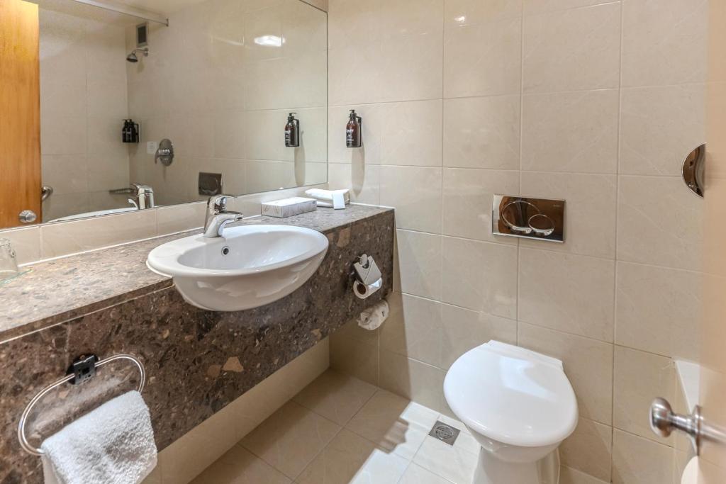 Koupelna v ubytování Kingsgate Hotel Te Anau