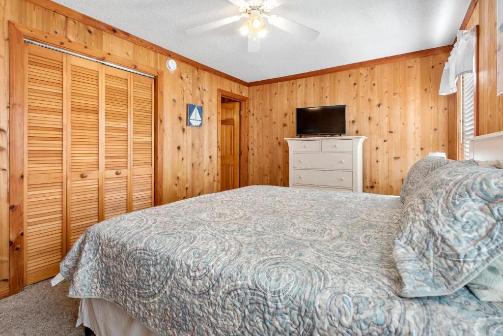 Postel nebo postele na pokoji v ubytování Siren Song