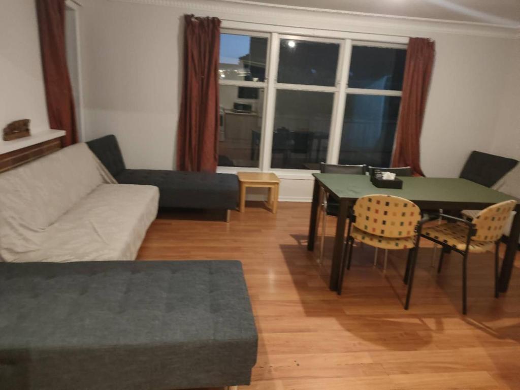 3 Bedroom Serviced House A, 30 Laurel St - Resim 14