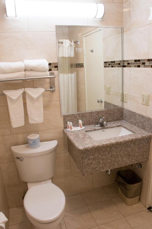 Days Inn by Wyndham Indio - Habitación Doble Superior - No Fumadores