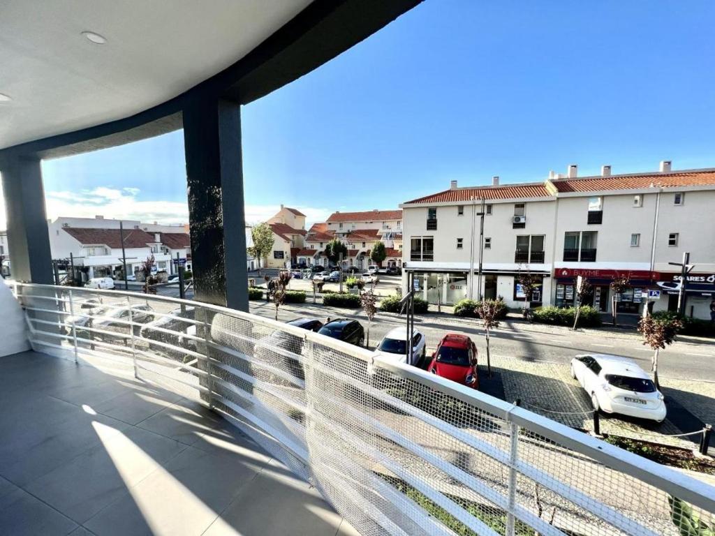 Ban công/sân hiên tại The Navigator Olympus