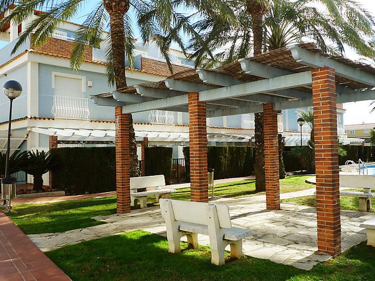 Zahrada ubytování Adosado Playa Almadrava