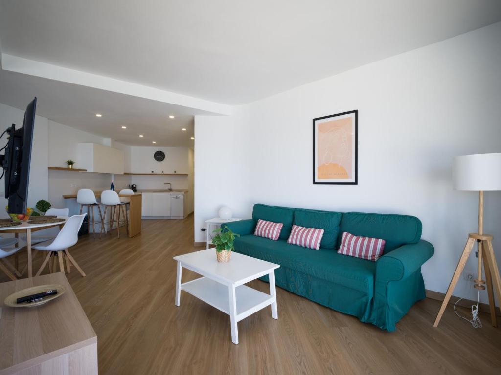 Apartment Las Canteras with Ocean Views