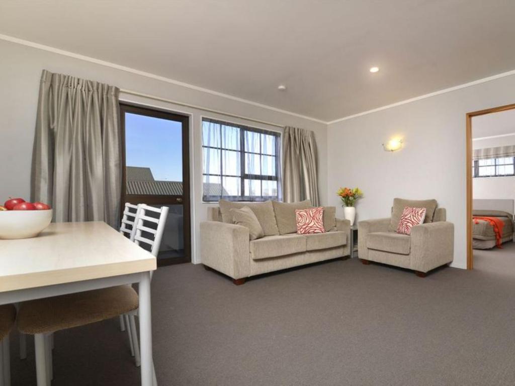 Knightsbridge Court Motor Lodge - Resim 38