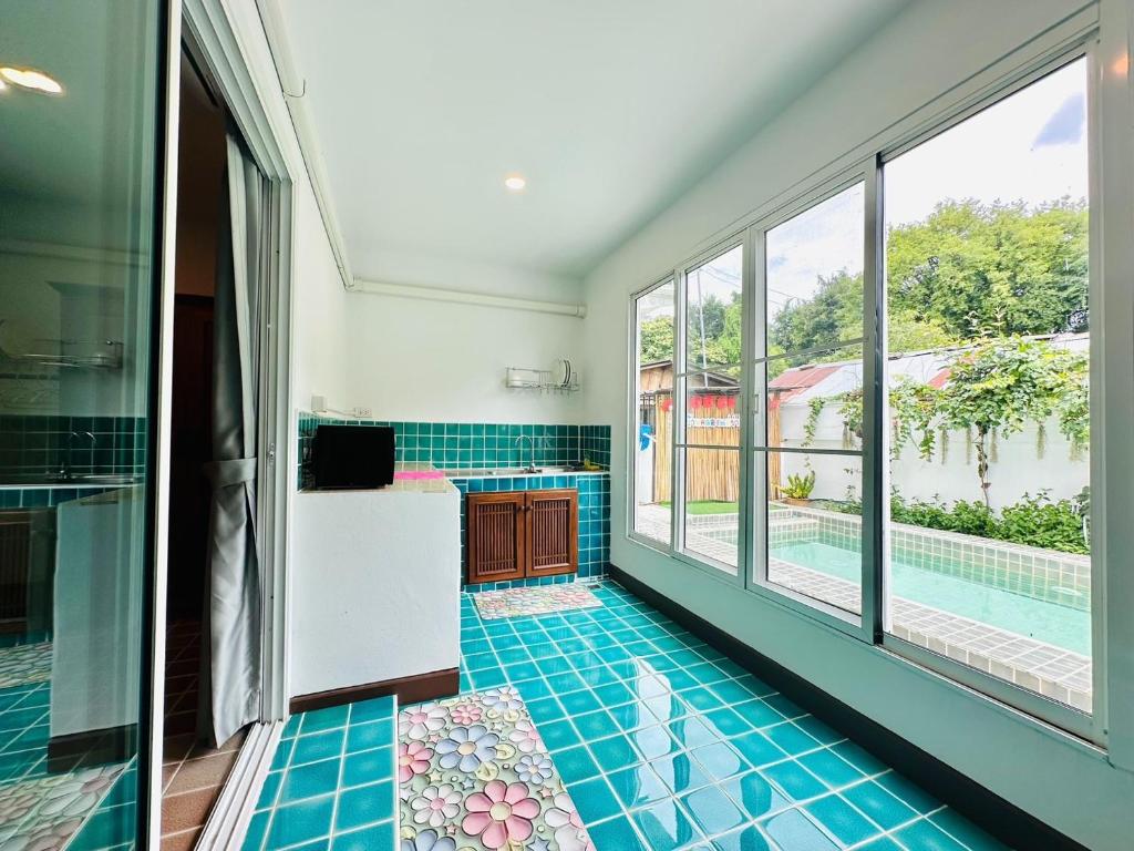 Baan Khlong Mae Kha Hotel - Resim 42