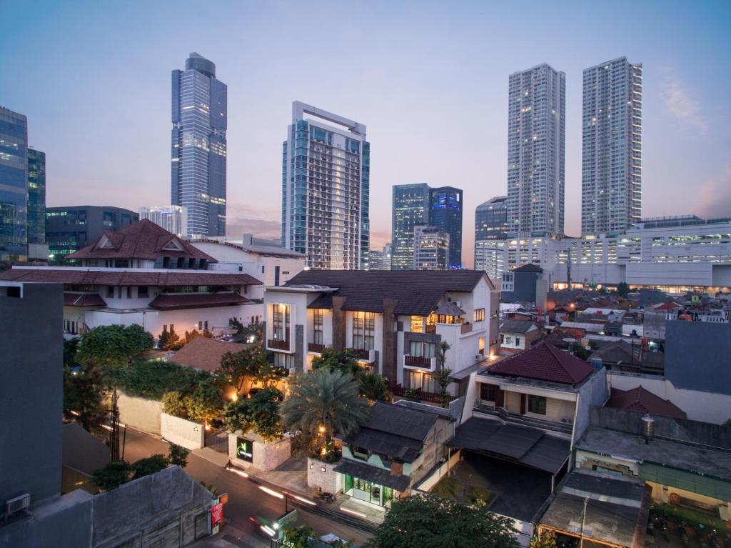 Nespecifikovaný výhled na destinaci Jakarta nebo výhled na město při pohledu z hotelu