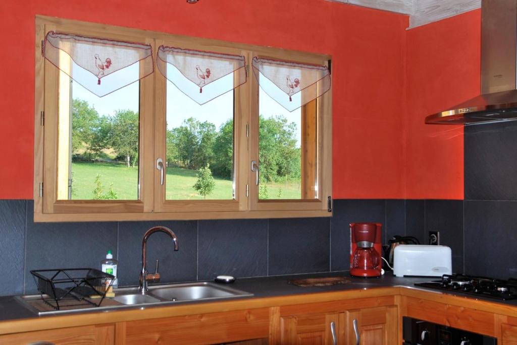 Dapur atau dapur kecil di Gîte des Conquettes
