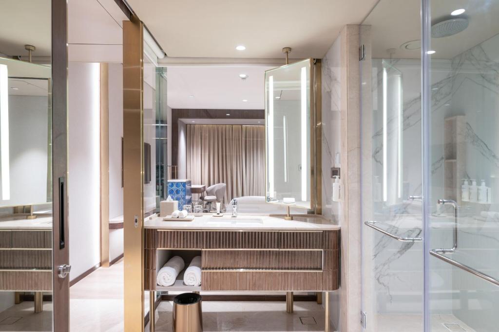 Koupelna v ubytování Merlis Hotel Coimbatore