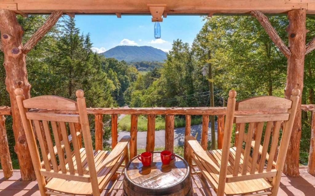 En generel udsigt til bjerge eller udsigt til bjerge taget fra feriehuset