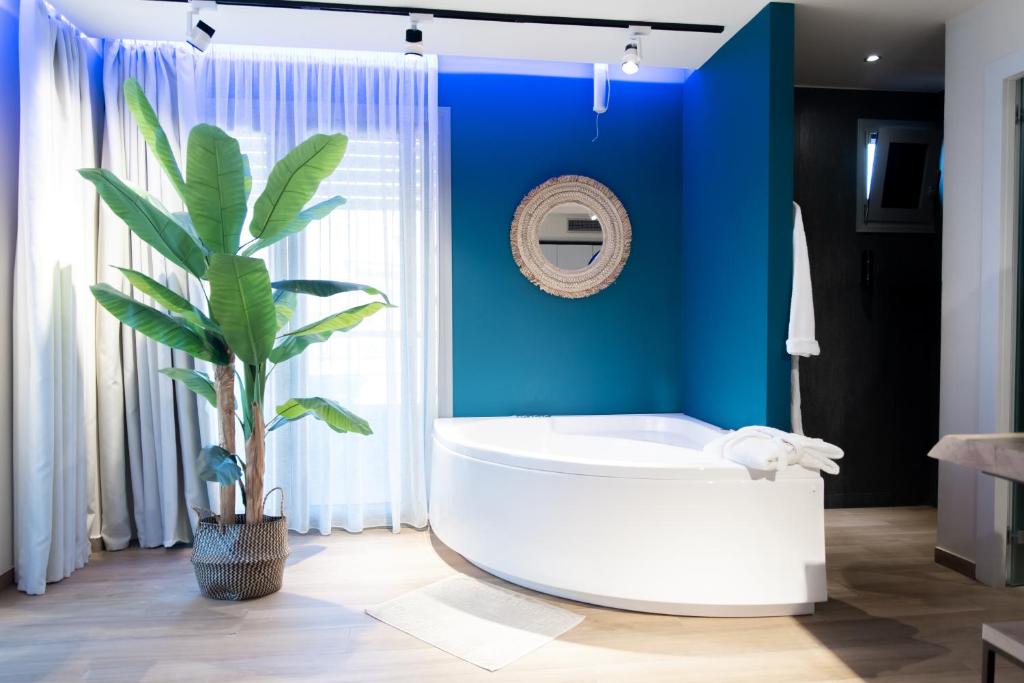 SKS Luxury Suites & Rooms - 2