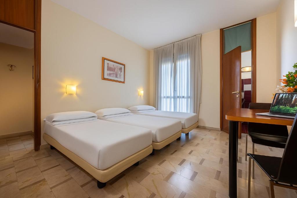 iH Hotels Milano ApartHotel Argonne Park - Resim 32