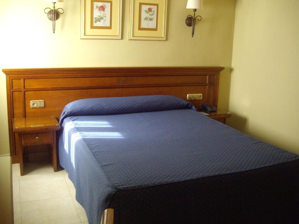 Hotel Manolo Mayo, Los Palacios y Villafranca – Bijgewerkte ...