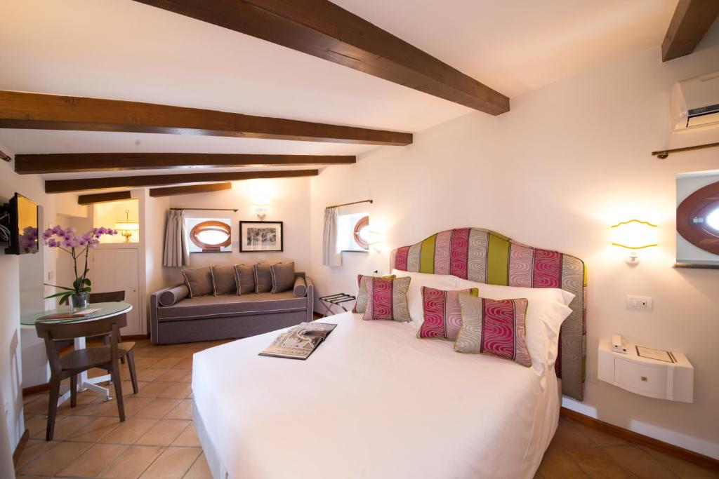 B&B Maiurè - Chambre Familiale Deluxe