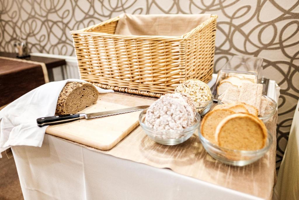 Hotel Deluxe with free Wellness and Fitness Centrum - Resim 35