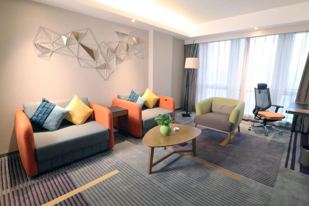 Posezení v ubytování Hampton by Hilton Guangzhou Zhujiang New Town - Free Shuttle Bus to Canton Fair