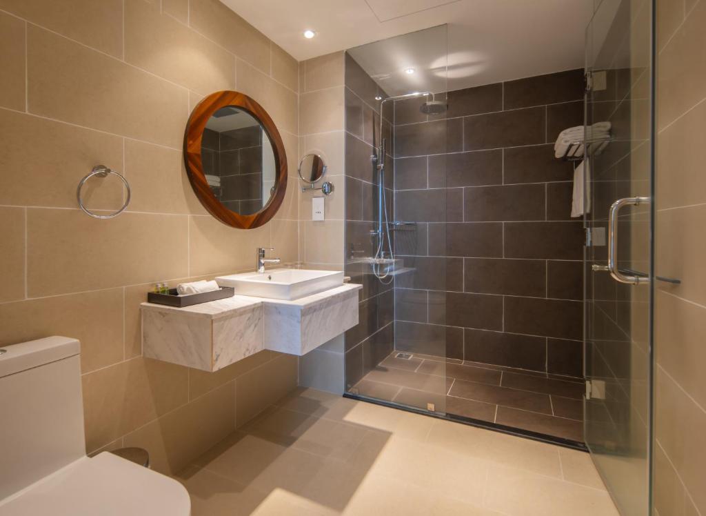 Suite Có Giường Cỡ King Nhìn Ra Biển