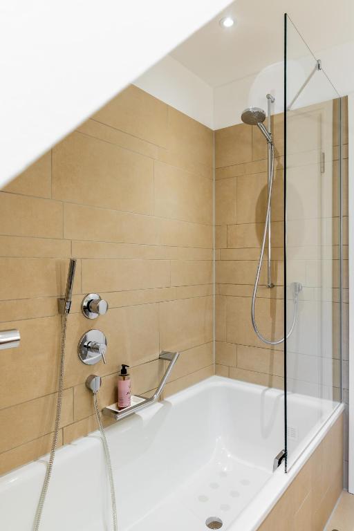 Hotel Alma Am Anger - 18