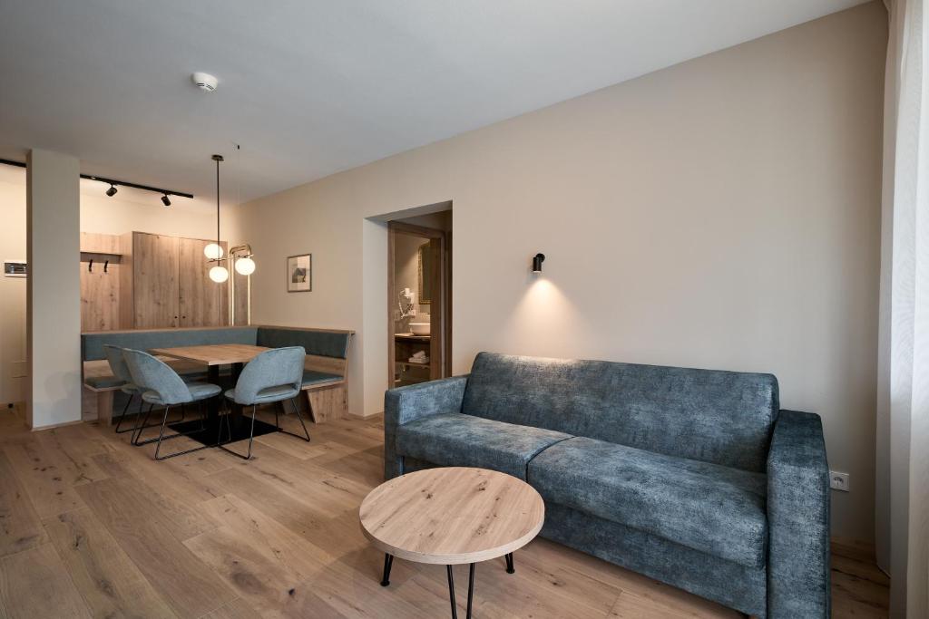Art Residence Josefshof - 山景一卧室公寓 - 带阳台