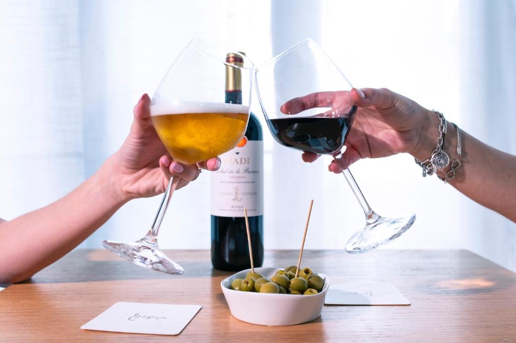 Legado Alcazar Hotel - Resim 6