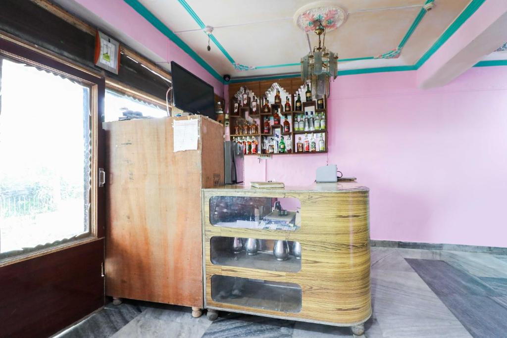 Kuchyň nebo kuchyňský kout v ubytování hotel dp bar and restaurent