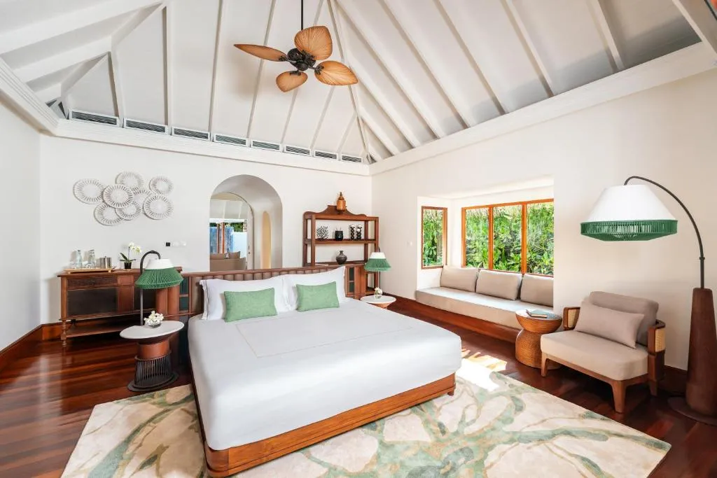 Sunset Beach Pool Villa