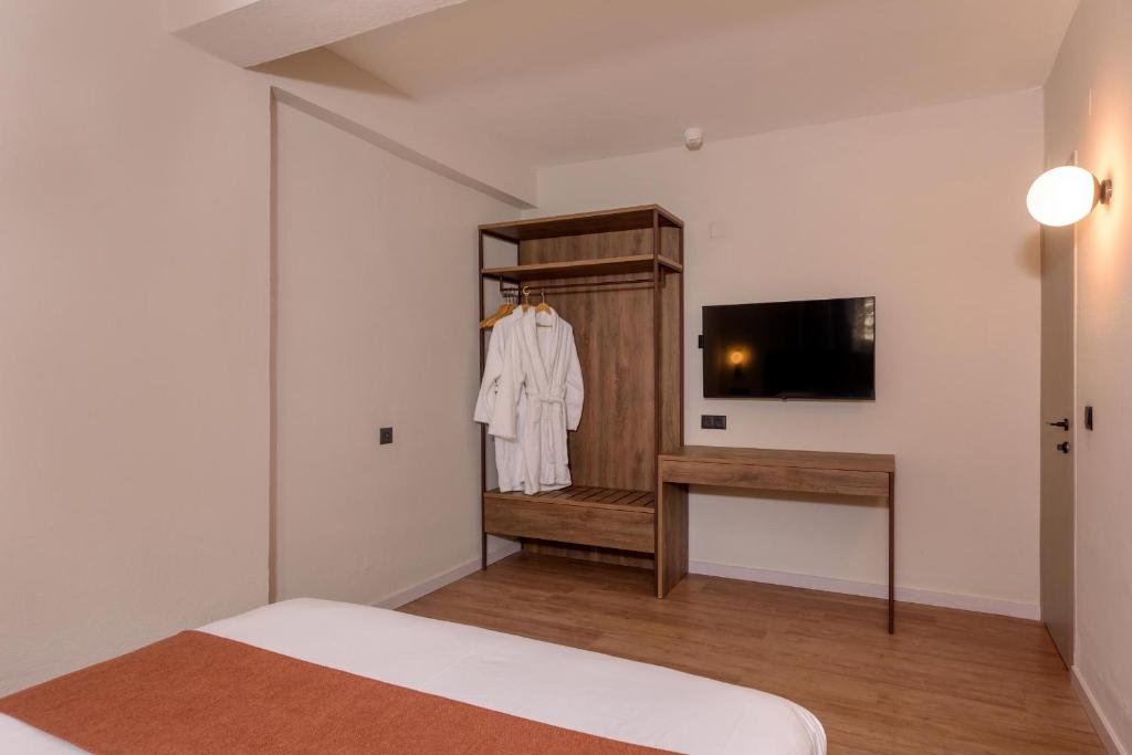 Postel nebo postele na pokoji v ubytování Zeus Hotels Ydoria Resort