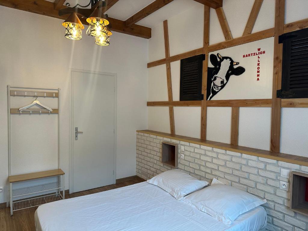 Hotel Porte de France - Self Check In by Homenhancement – photo 6