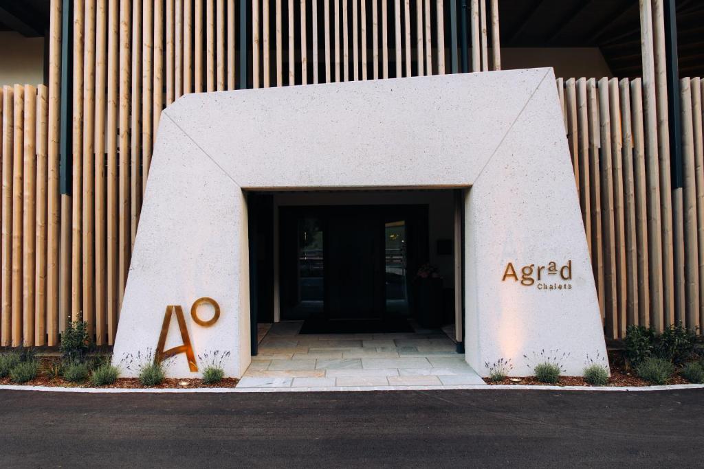 Exteriér nebo vchod ubytování Agrad Chalets
