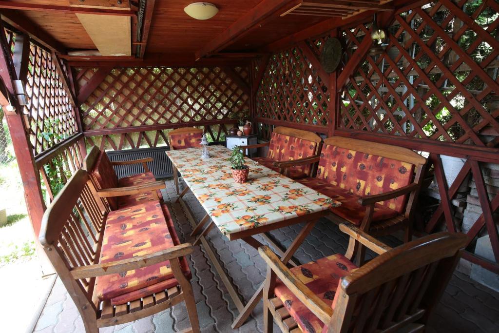 Suitetrails - Lonci apartman