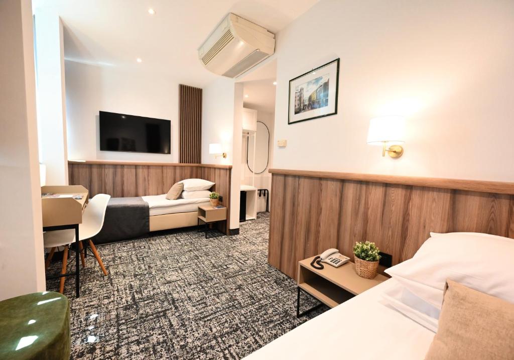 Hotel Central - Resim 9