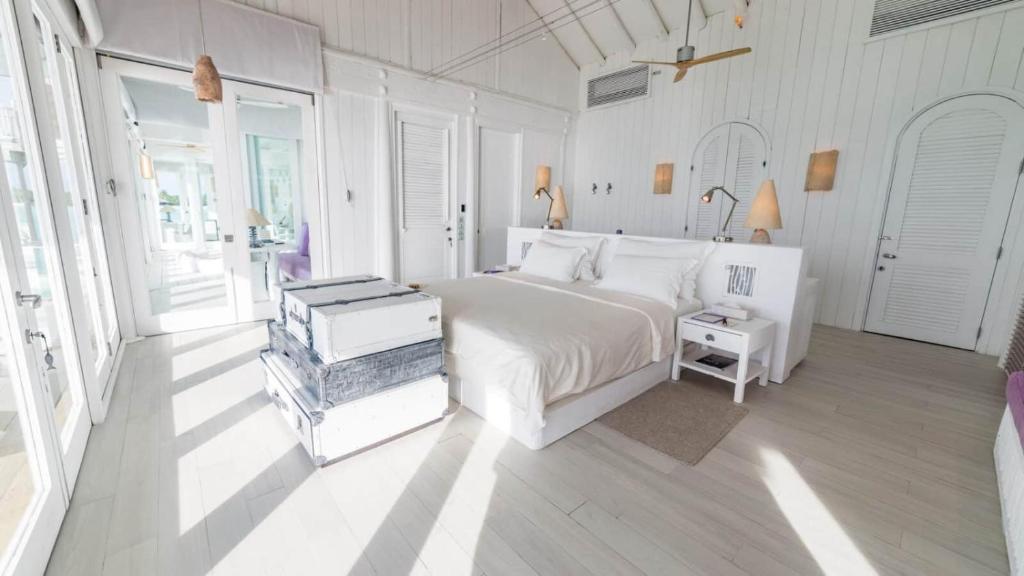 Postel nebo postele na pokoji v ubytování Aluoly 23 Private Resort